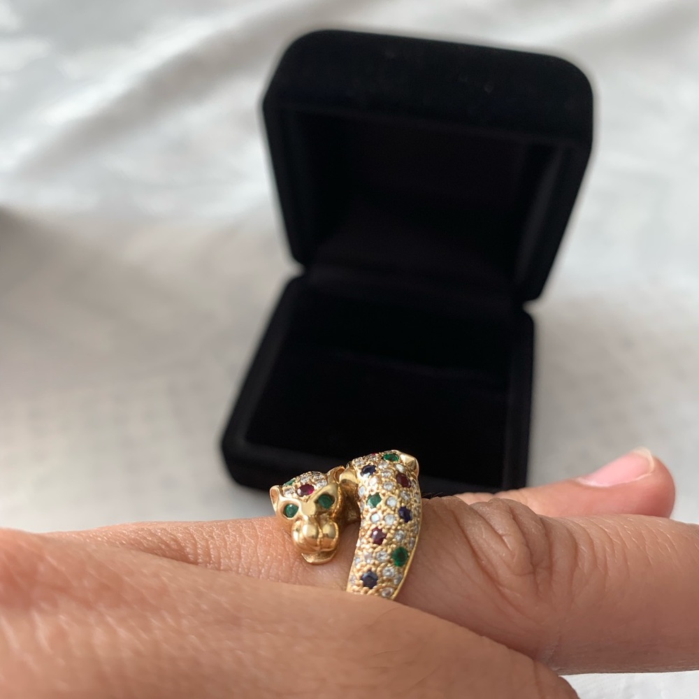 Sold on Instagram 18k gold ring - Picture 3 of 8